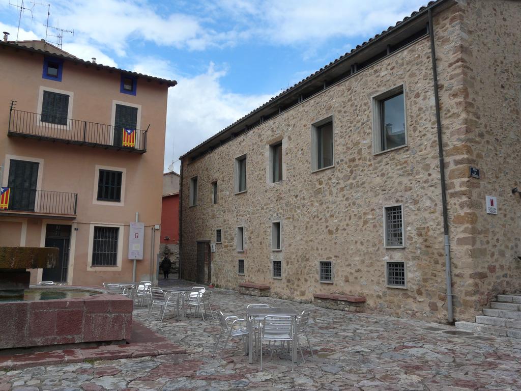 Apartaments Sant Miquel Sant Joan de les Abadesses Exterior foto