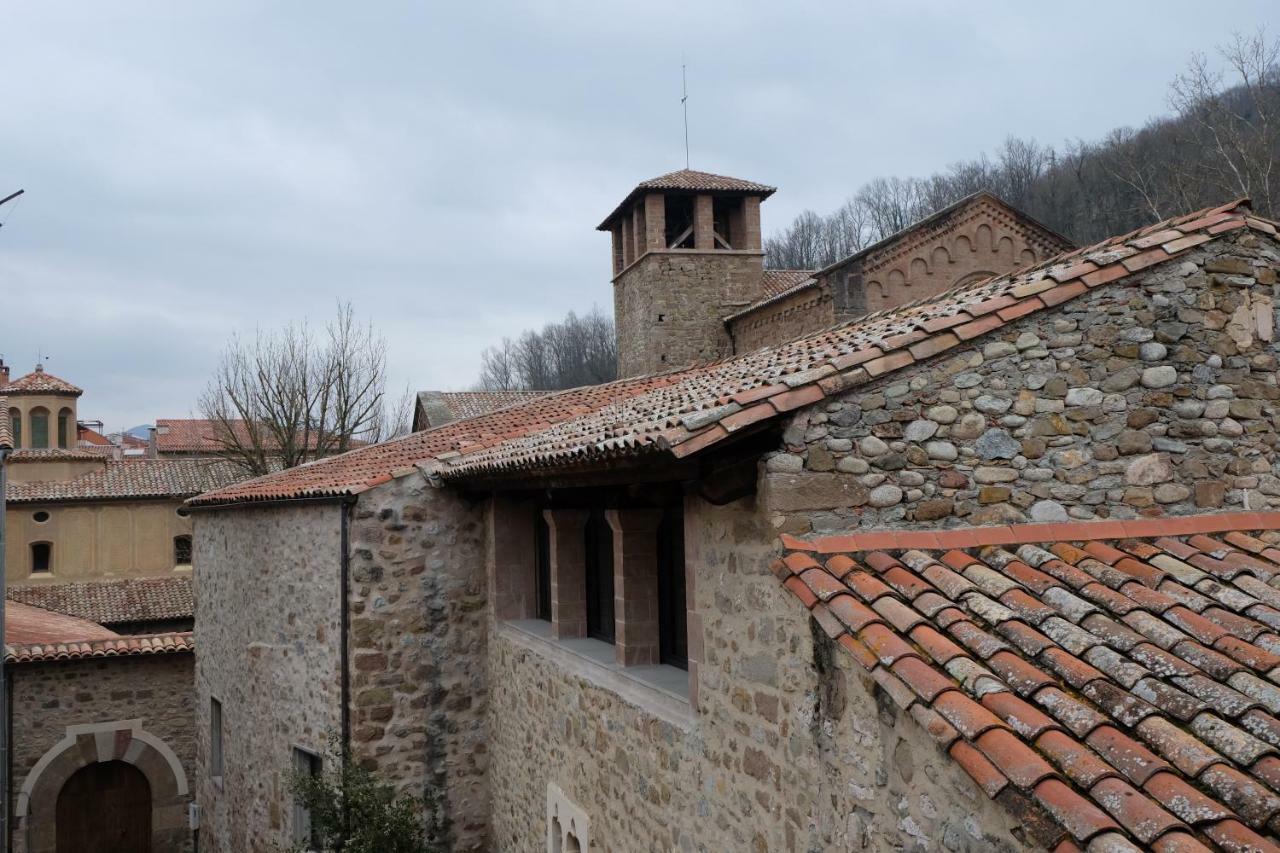 Apartaments Sant Miquel Sant Joan de les Abadesses Exterior foto